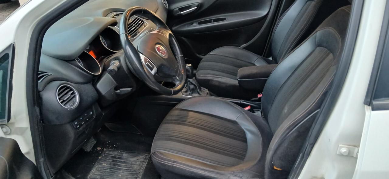Fiat Punto Evo 1.3 Mj automatica neopatentati