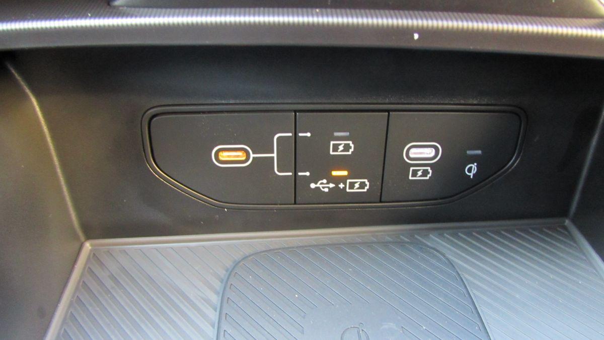 KIA - Sportage - 1.6 CRDI DCT7 AWD M.Hyb.GT Line PLUS