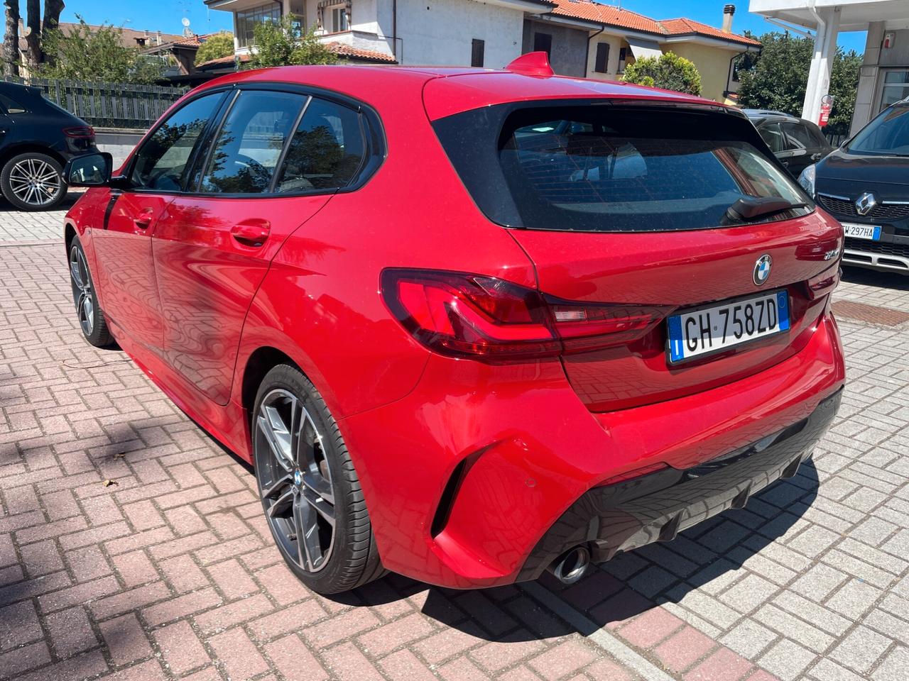 Bmw 116 116d 5p. Msport