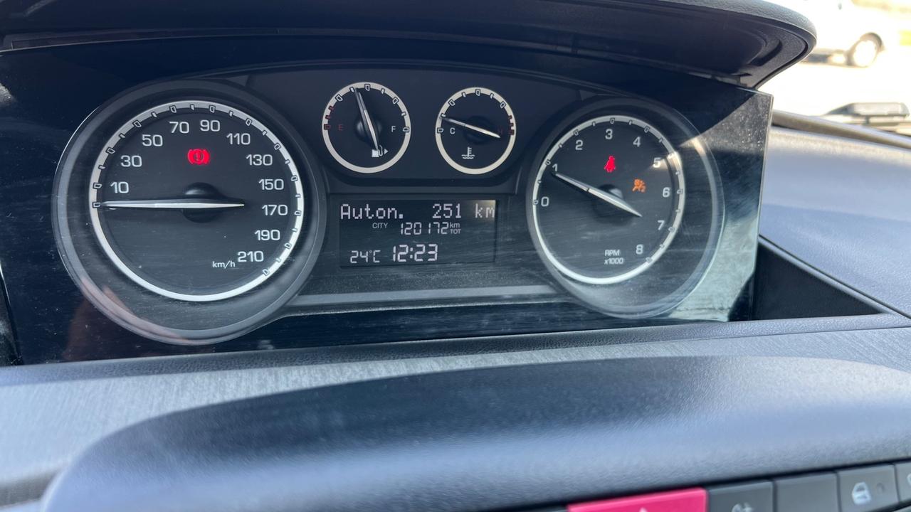 Lancia Ypsilon 1.2 69 CV 5 porte S&S Gold