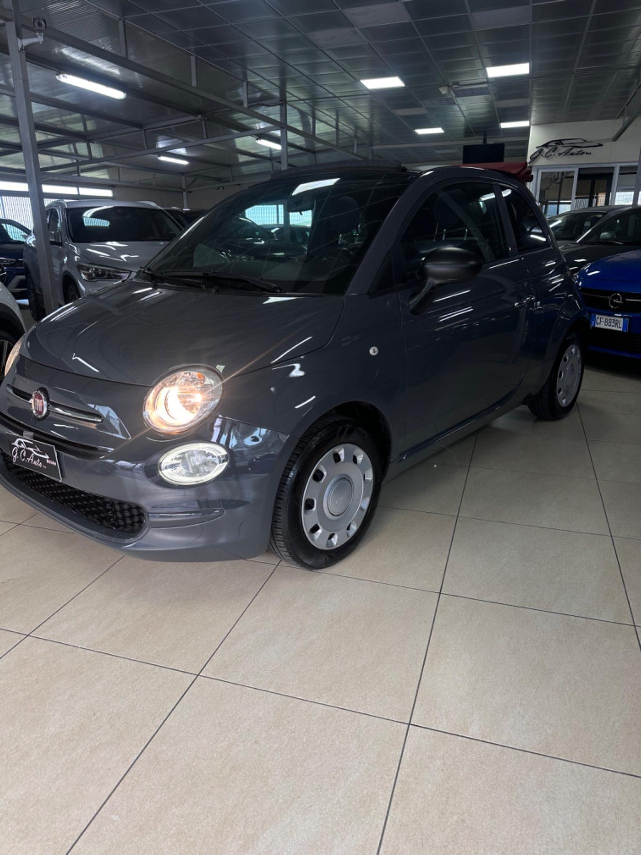 Fiat 500 C 1.0 Hybrid Red