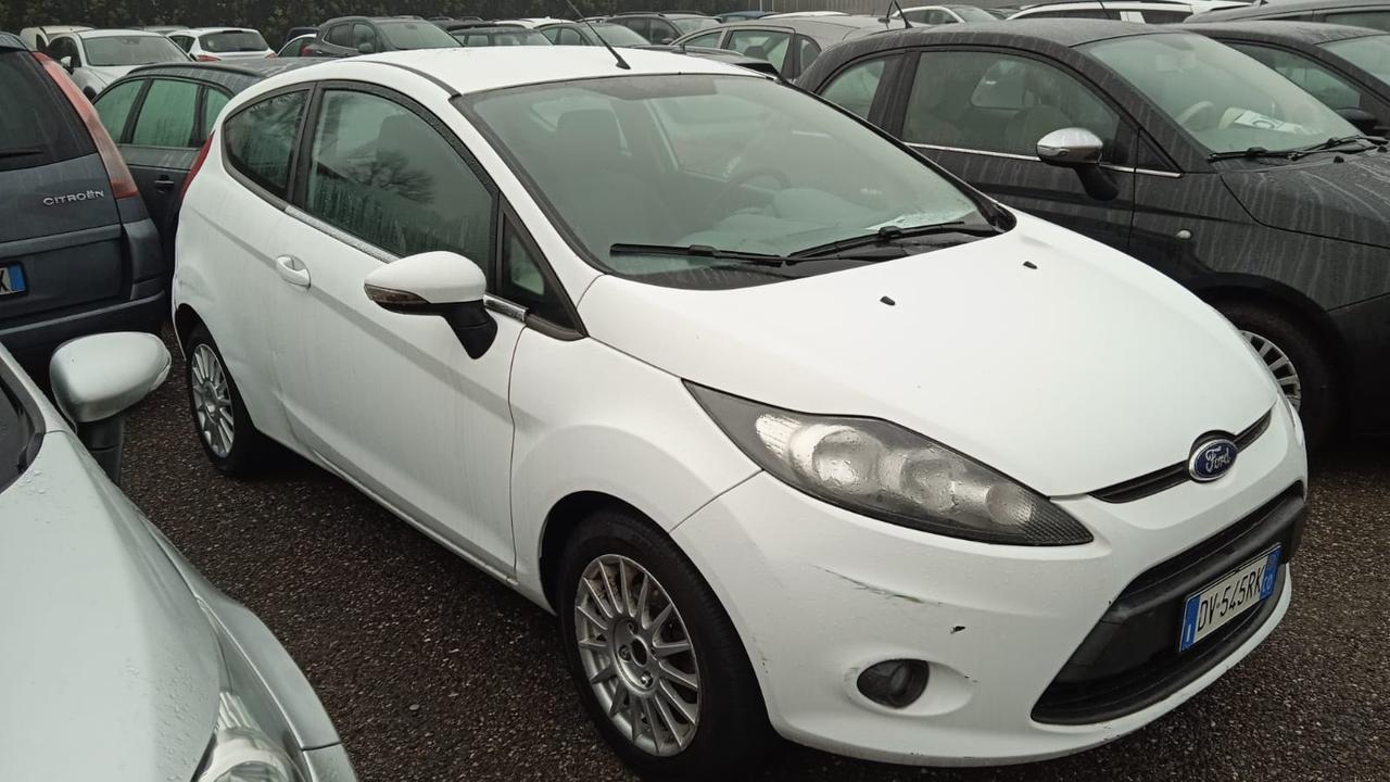 Ford Fiesta Fiesta+ 1.4 TDCi 68CV 3 porte