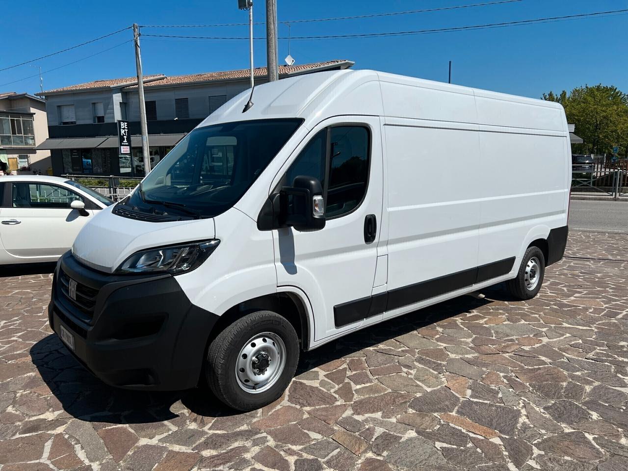 Fiat Ducato 35 2.2 Mjt 140CV PLM-TM Furgone con RAMPA DI CARICO