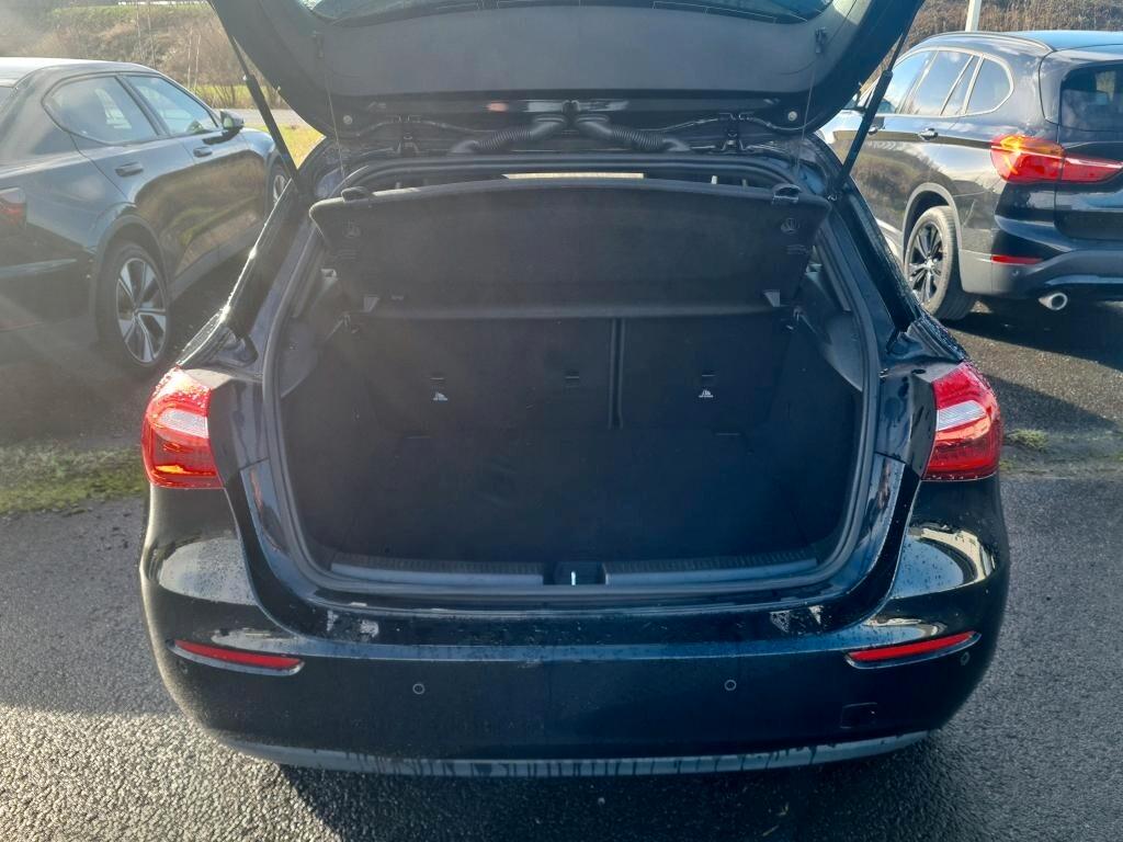 MERCEDES-BENZ A 180D 116CV AUTOMATIC BUSINESS SOLUTION ( NAVI PREMIUM - CRUISE - PARK ASSIST )