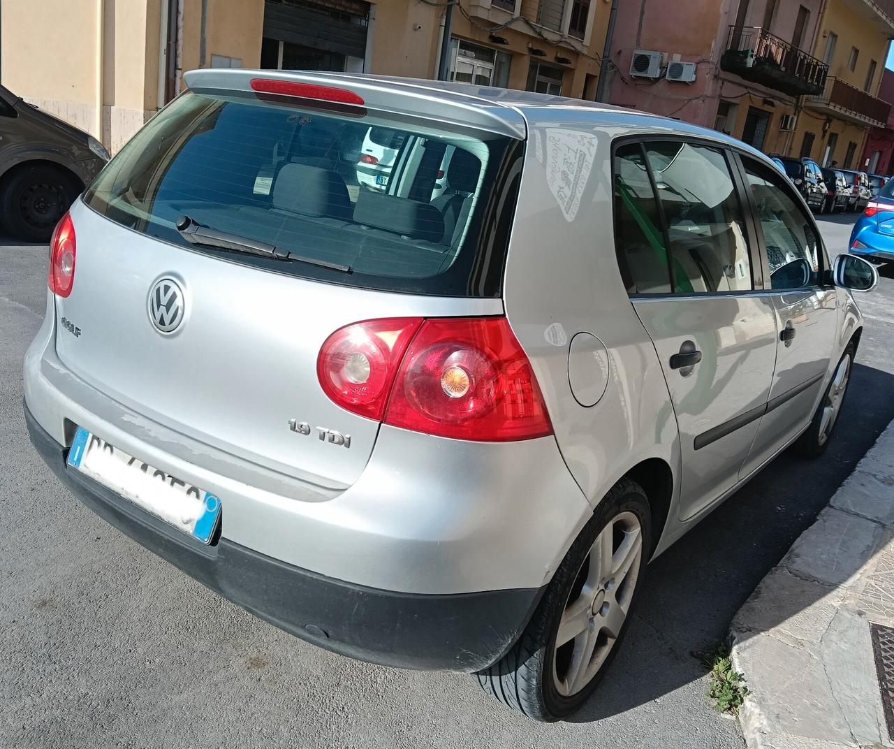 Volkswagen Golf 2.0 16V TDI 5p. Sportline