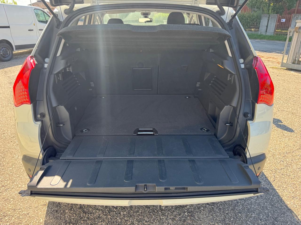 Peugeot 3008 1.6 HDi 112CV Allure