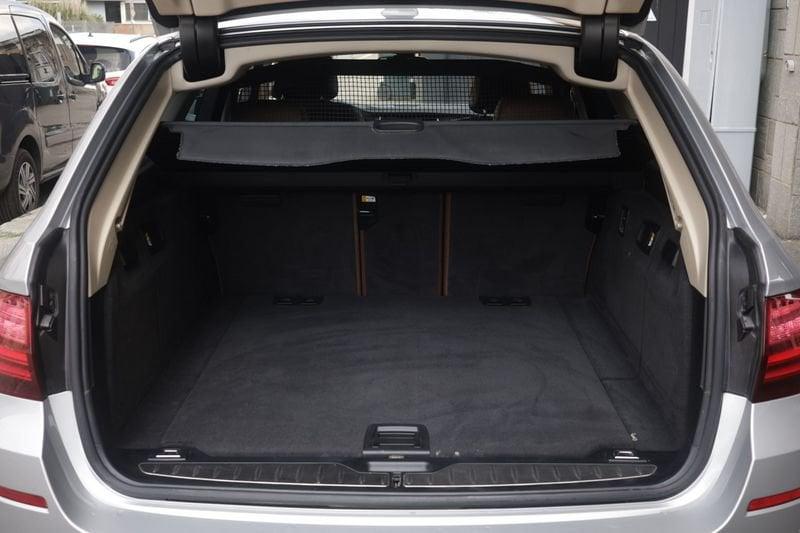 BMW Serie 5 525d Luxury Touring Unicoproprietario