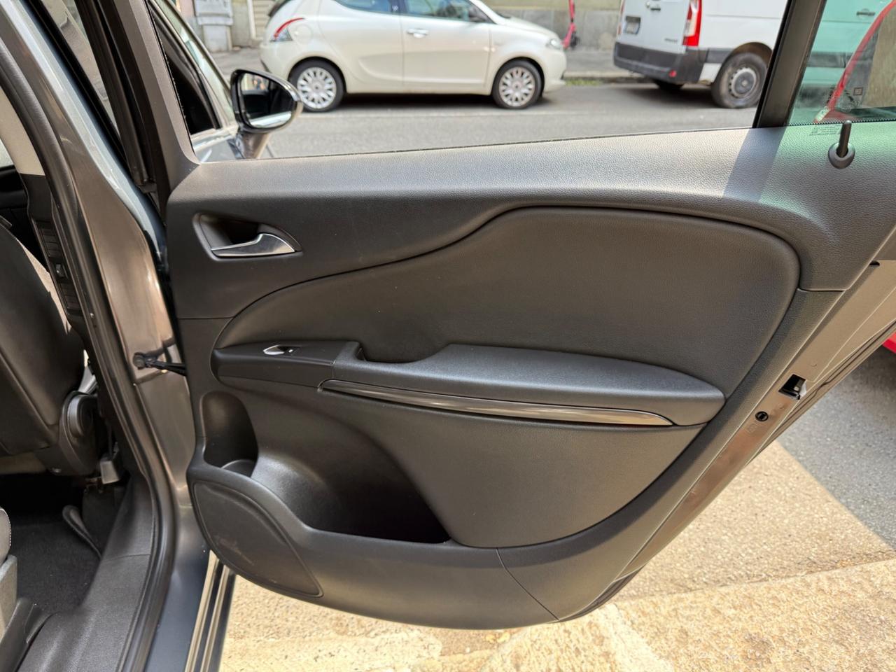 Opel Zafira Tourer 2.0 CDTi 130CV aut. Cosmo