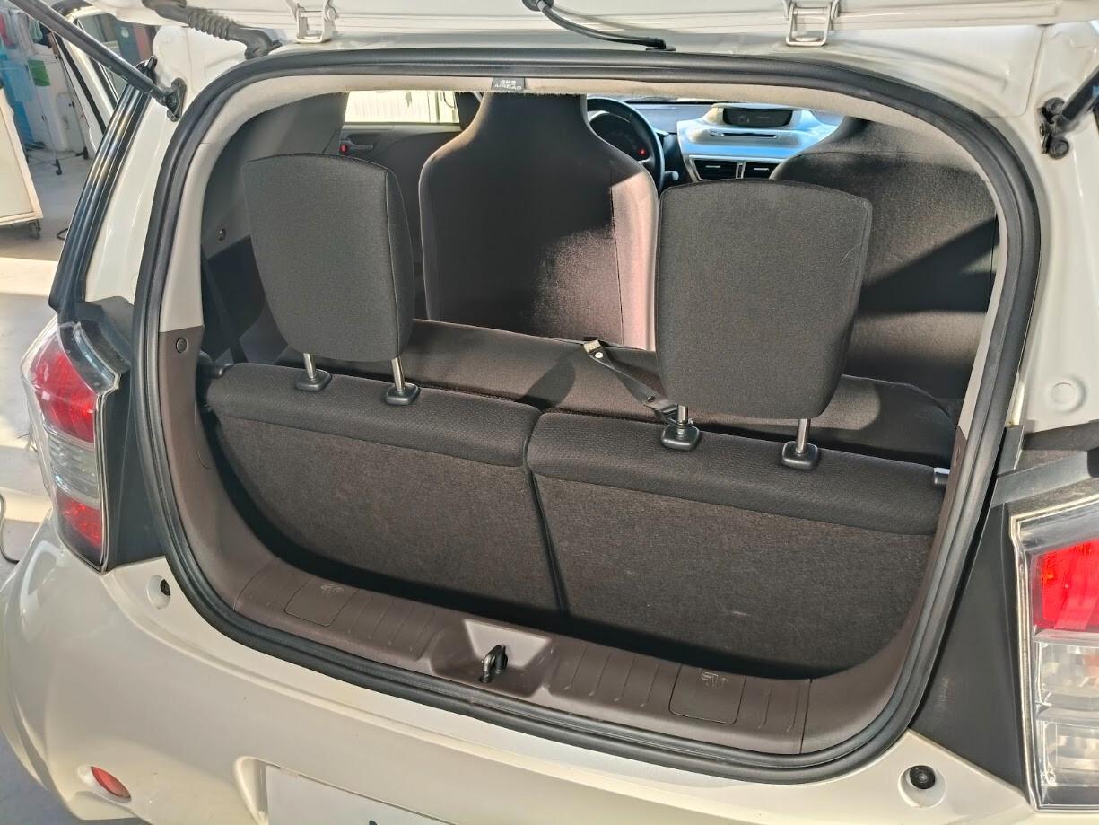 Toyota iQ 1.0 Sol CAMBIO AUTOMATICO POCHI KM