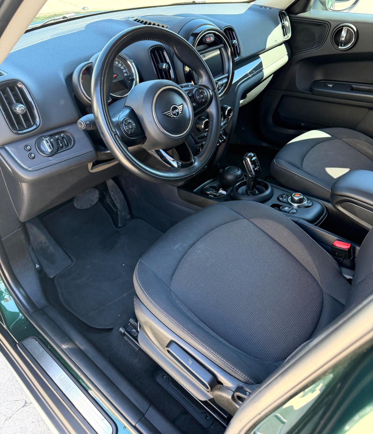 Mini Countryman 1.5 Tdi 116CV AUTOMATIC