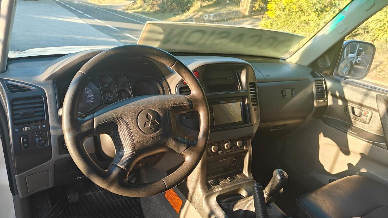 Mitsubishi Pajero 3.2 3p.