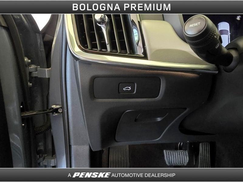Volvo V90 B4 automatico Plus Bright