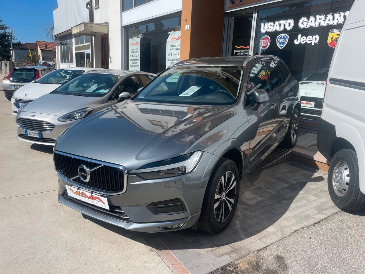 Volvo XC 60 XC60 B4 (d) AWD Geartronic Business Plus