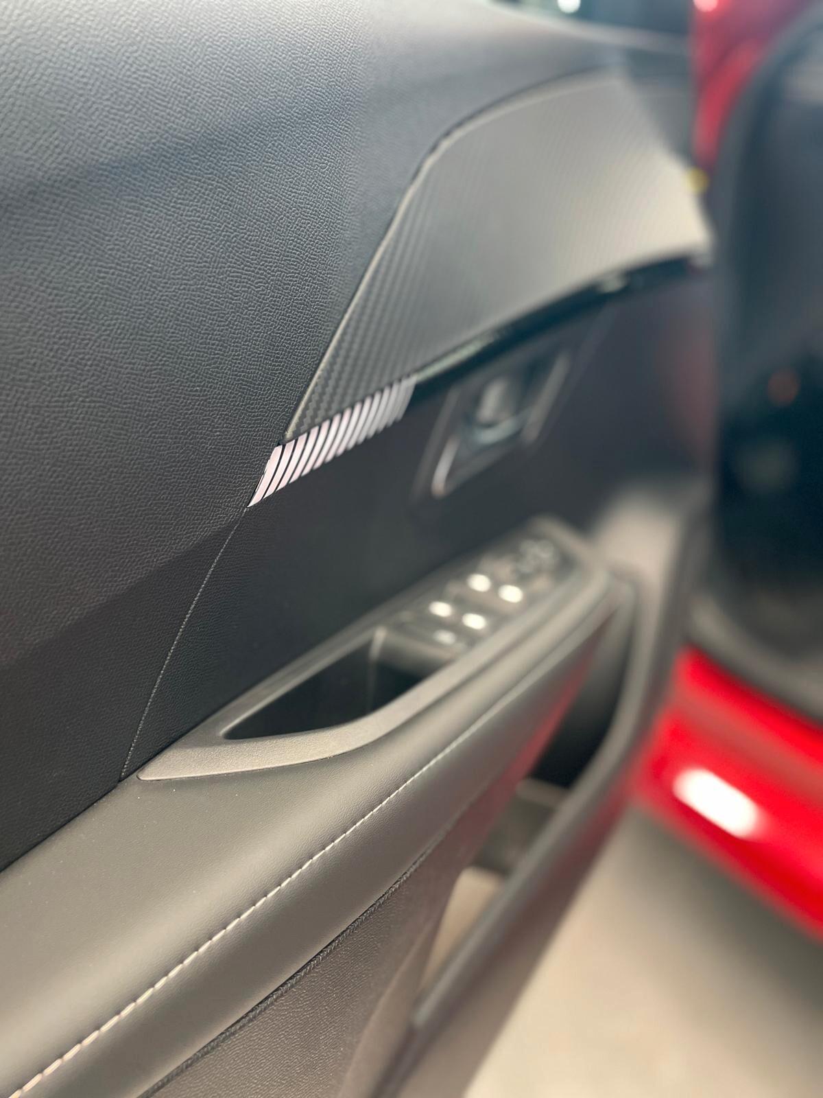 Peugeot 208 PureTech 100 Stop&Start 5 porte Allure