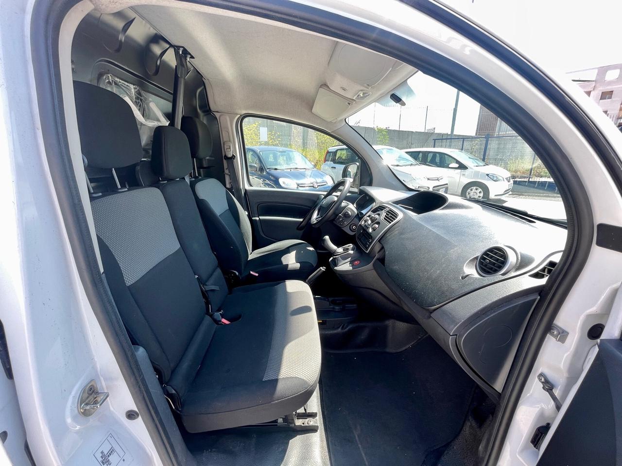 Renault Kangoo 1.5 dCi 3POSTI 2MODELLI