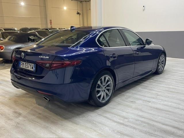 Alfa Romeo Giulia 2.2 Turbodiesel 180 CV AT8 Business Sport Launch Ed.