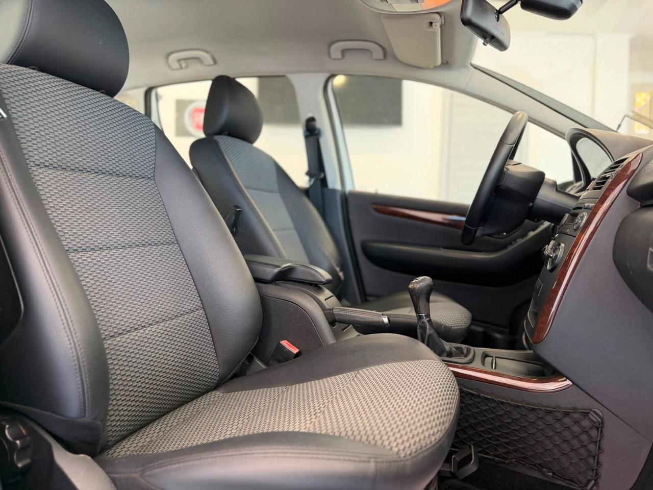 Mercedes-benz A 150 BlueEFFICIENCY Elegance