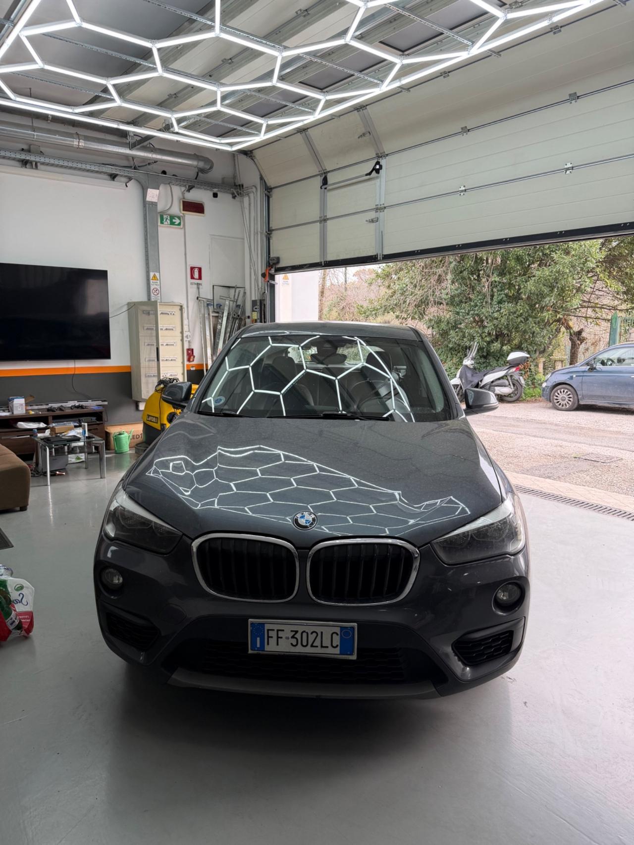 Bmw X1 xDrive18d Business