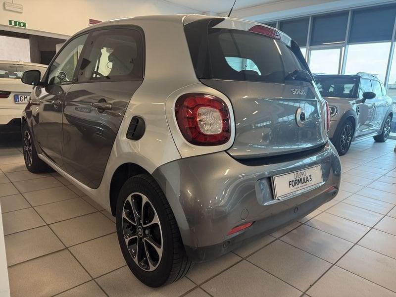 smart forfour forfour 70 1.0 Proxy