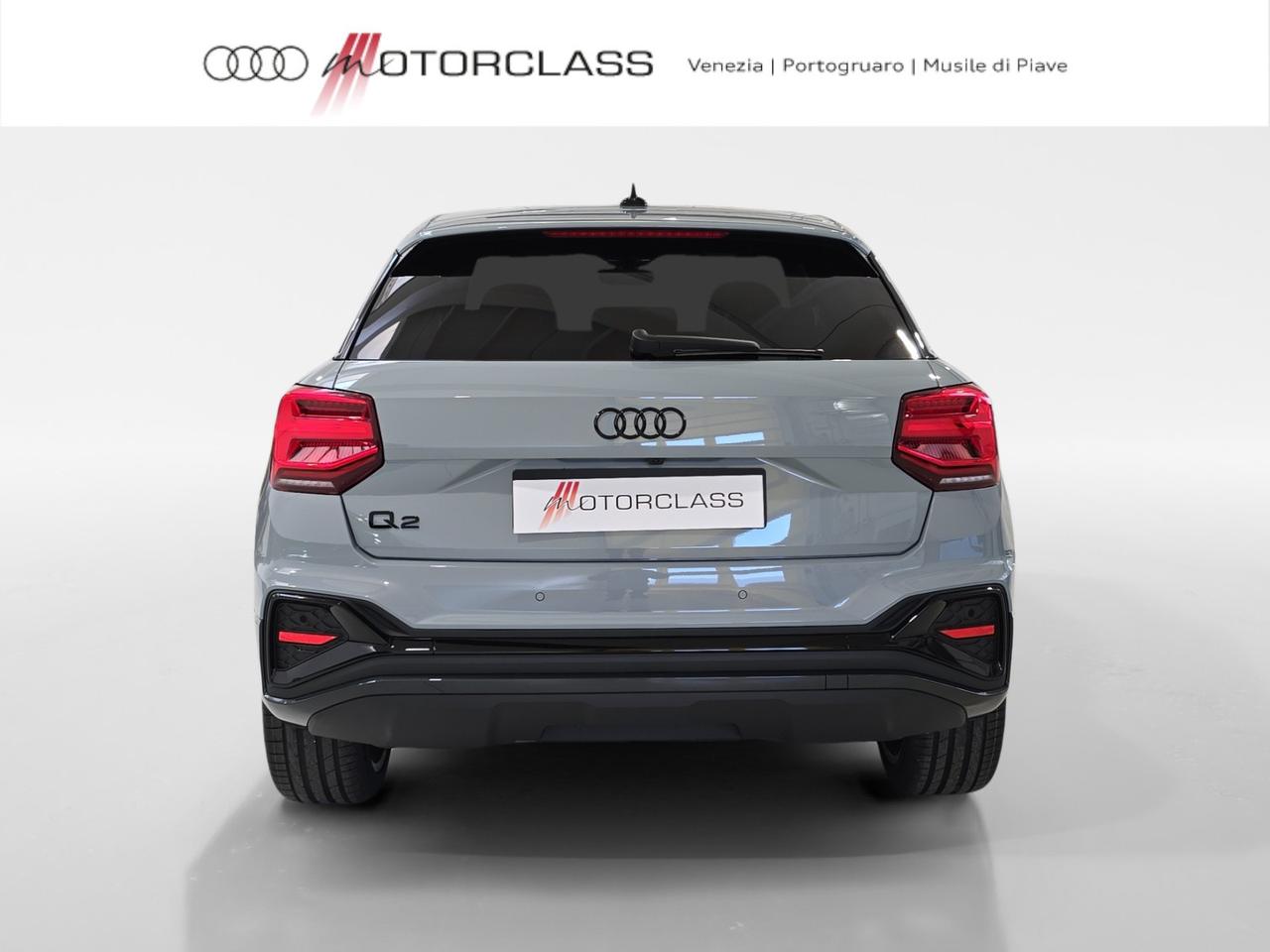 Audi Q2 35 2.0 tdi identity black s tronic