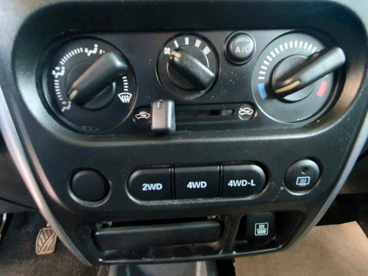 Suzuki Jimny 1.3 4WD Evolution