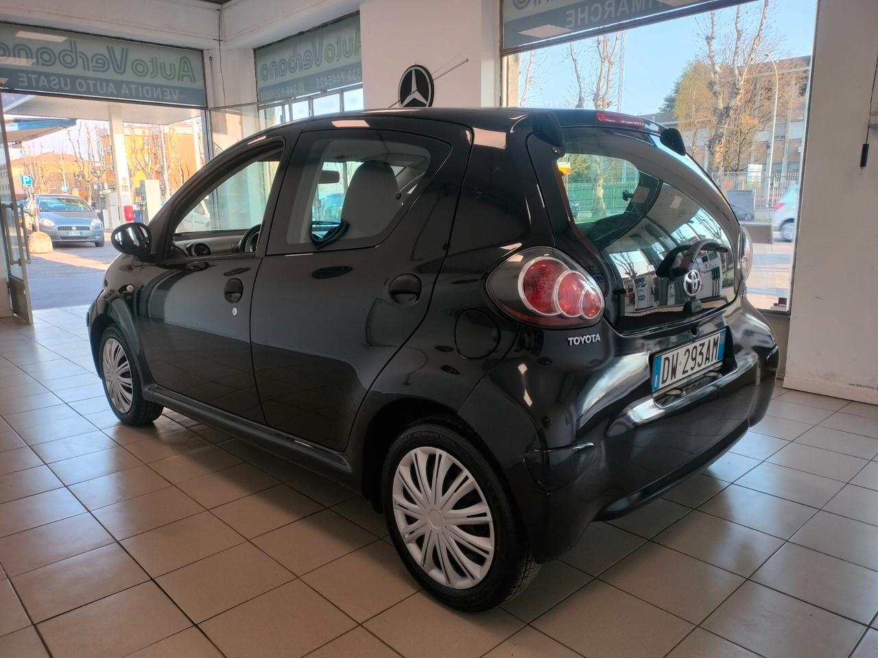 Toyota Aygo 1.0 12V VVT-i 5 porte