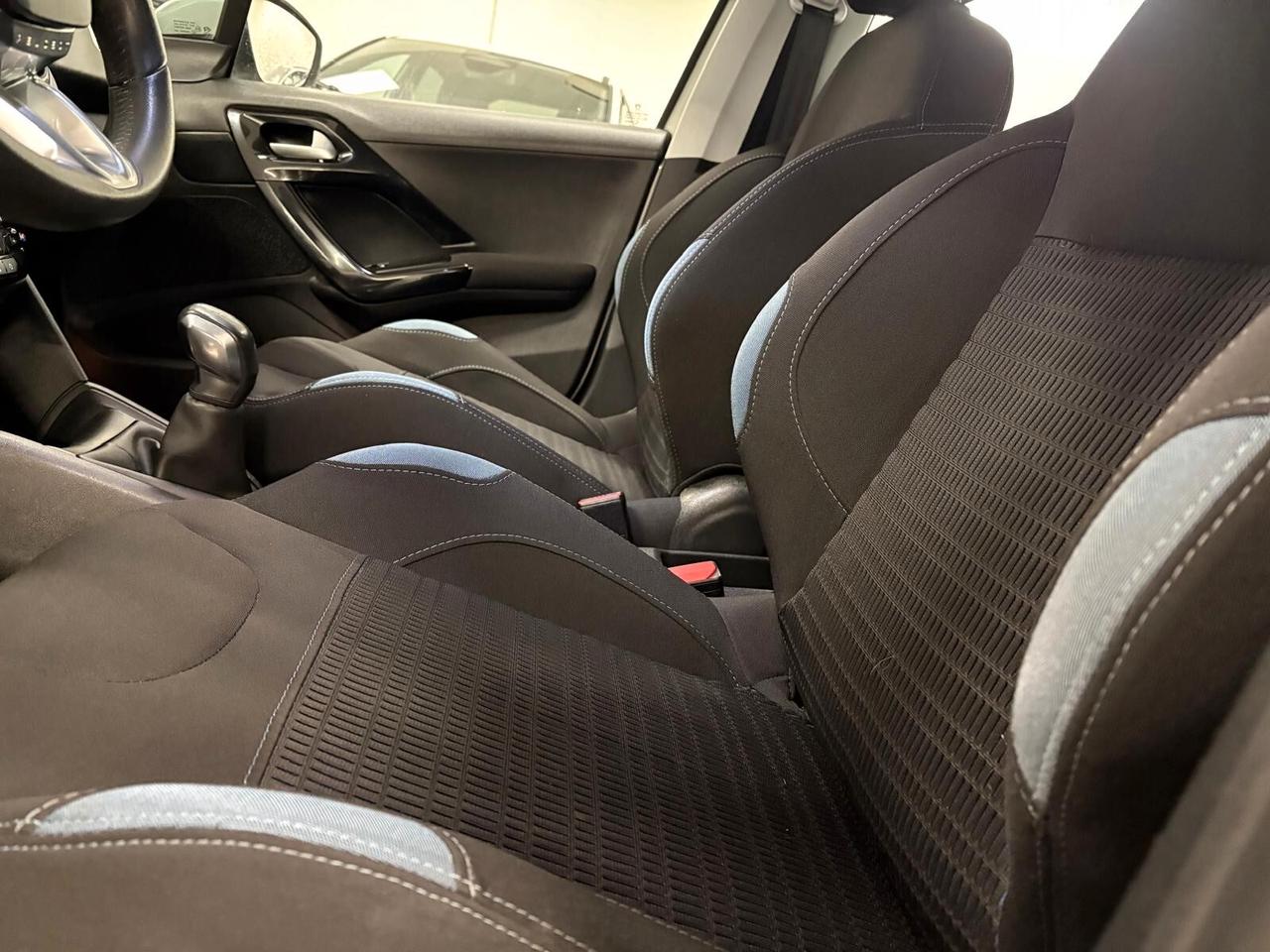 Peugeot 208 ALLURE 1.6 e-HDi 92 CV 5 porte