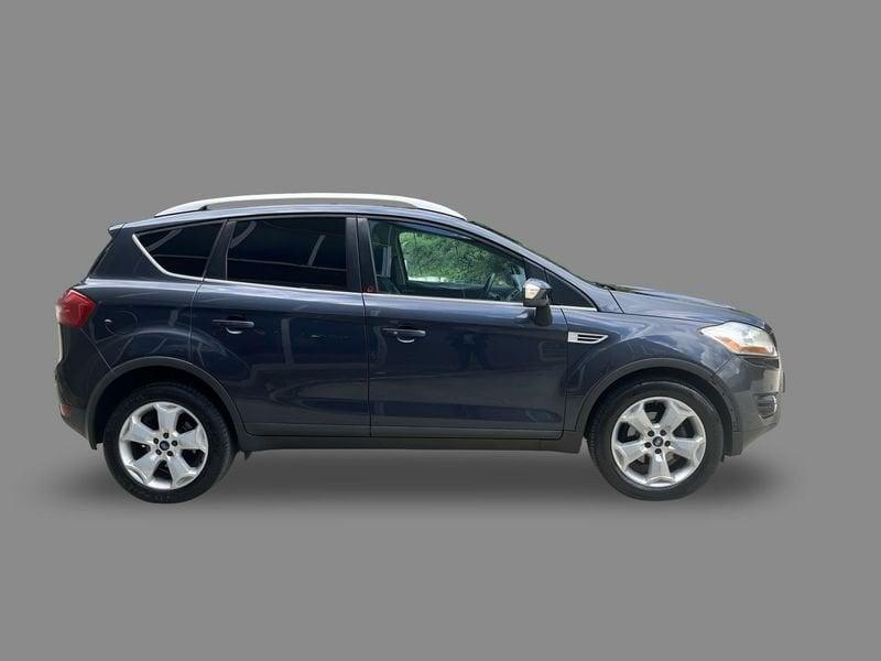 Ford Kuga 2.0 TDCi 136 cv 4X4 Titanium - TETTO PANORAMICO