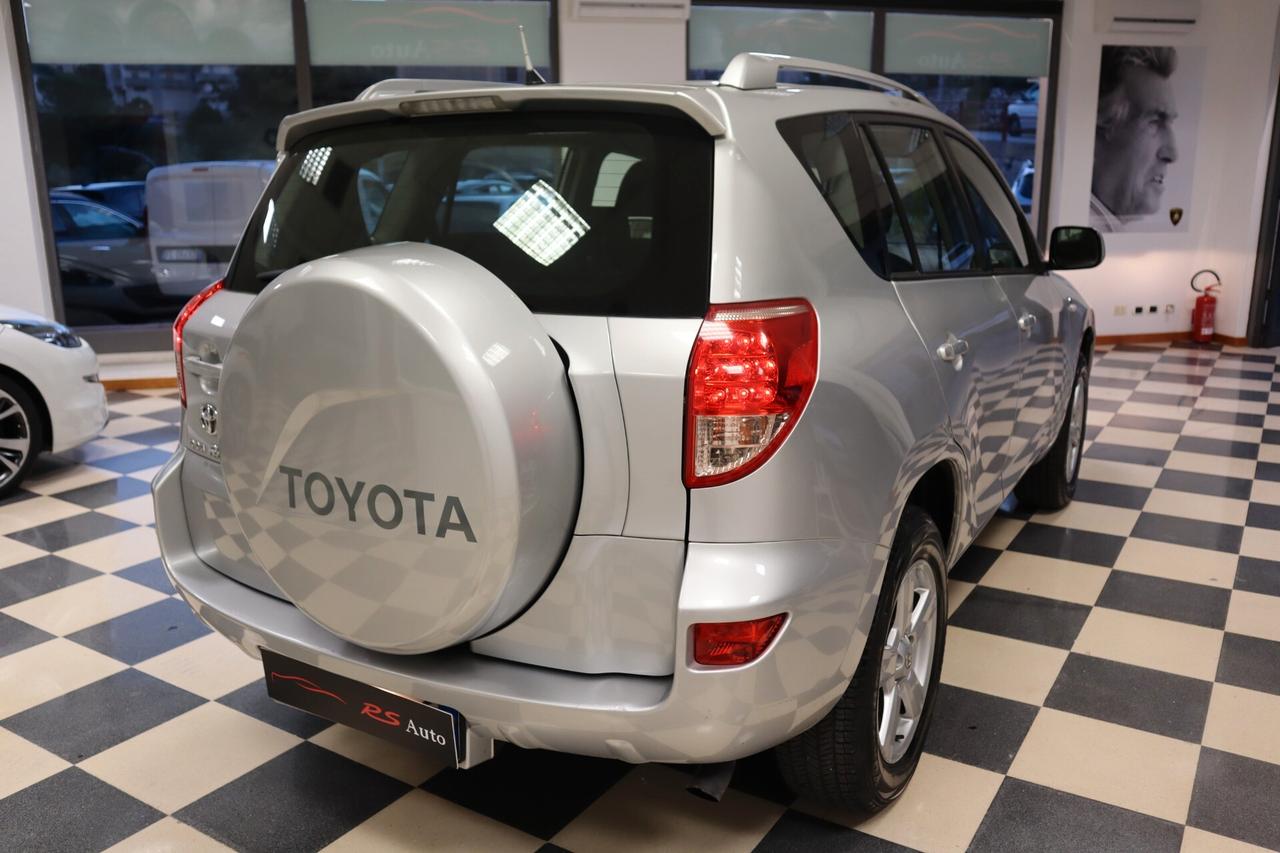 Toyota RAV 4 RAV4 2.2 D-4D 136 CV