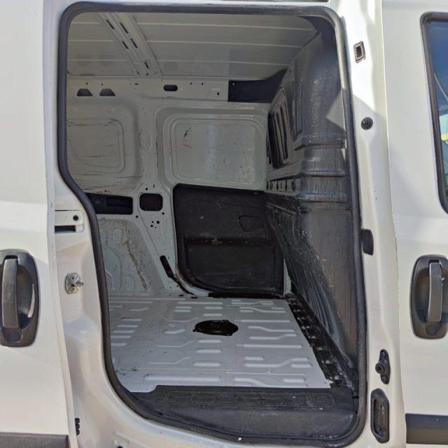 FIAT DOBLO' 1.6 M-JET 105CV FURGONE 3 POSTI