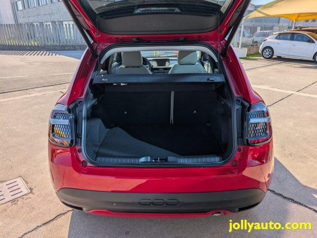 FIAT 600 Hybrid 110 CV DCT MHEV La Prima II ** KMO **