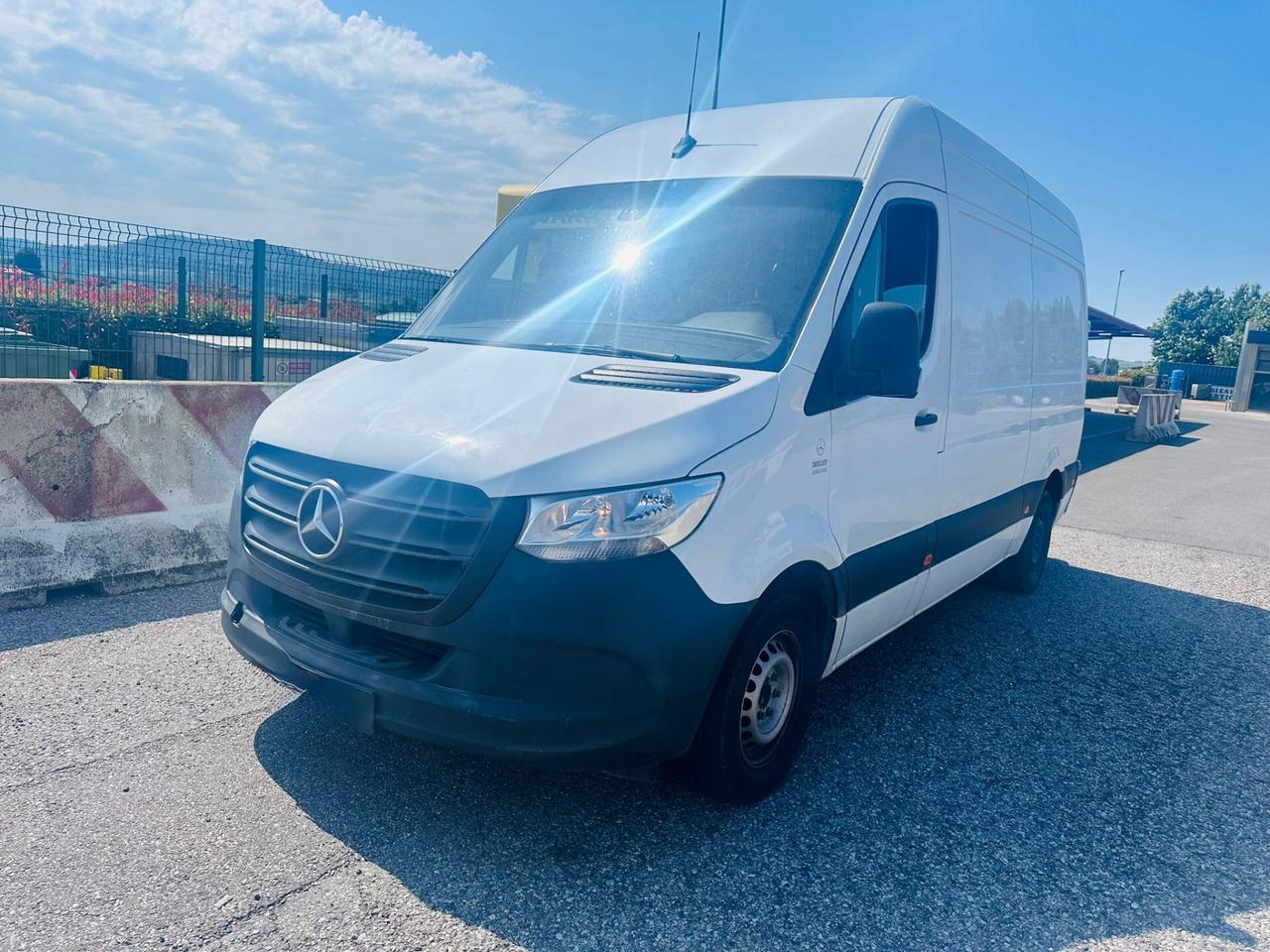 MERCEDES-BENZ SPRINTER 311 CDI F37/33 t.alto p.m Furgone 4-door (Euro 6D)