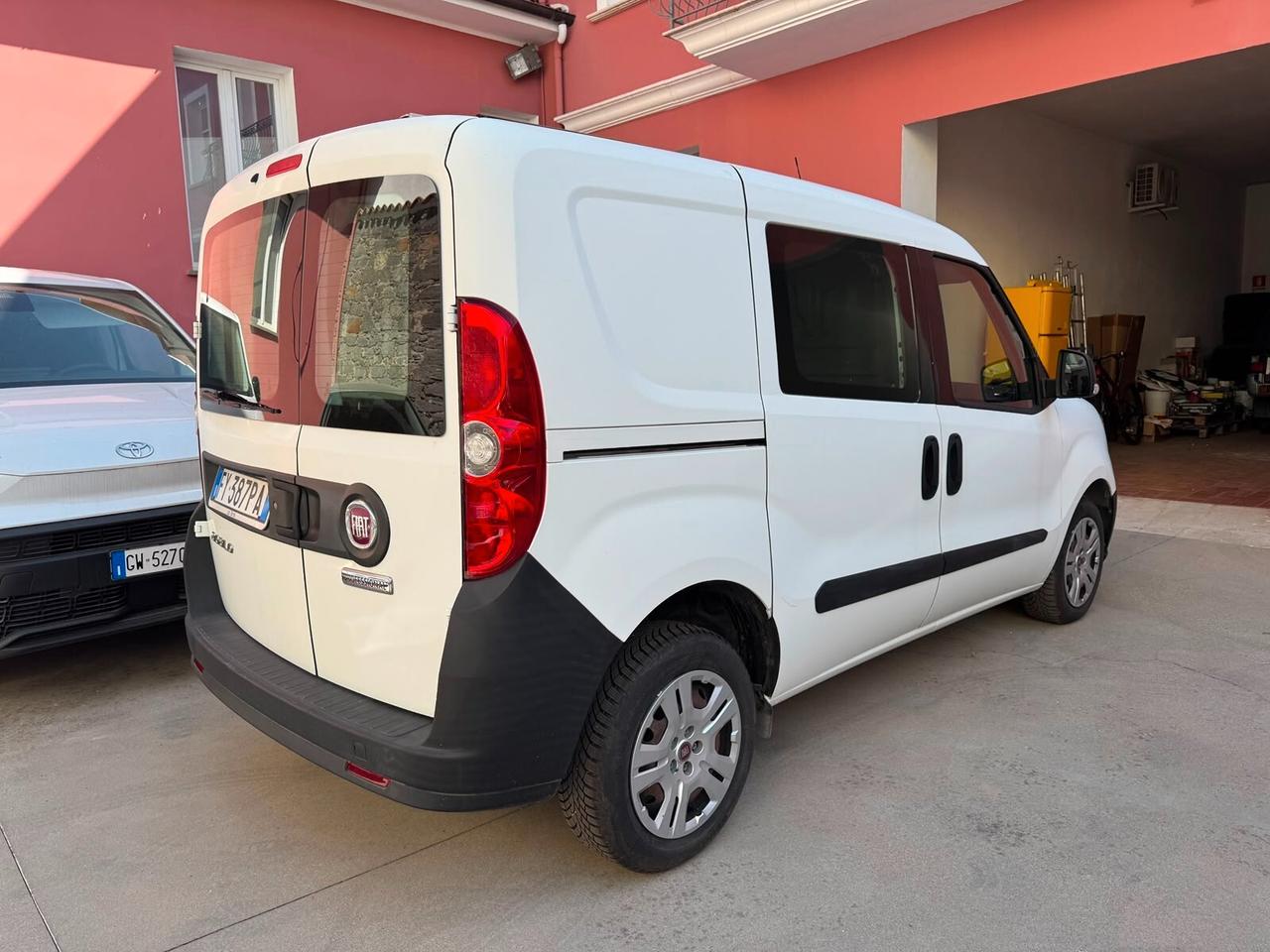 Fiat Doblò 1.6 MJT 105CV S&S PC-TN Cargo Lounge