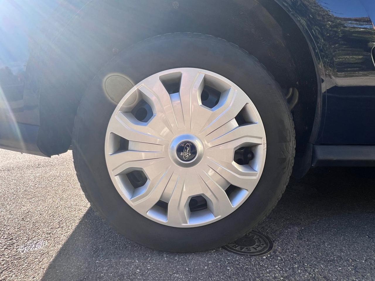 Ford Transit Connect 1.5TDCi 120 CV #9450