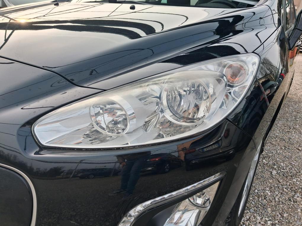 Peugeot 308 Station Wagon 1.6 e-hdi 8v Active s&s 112cv