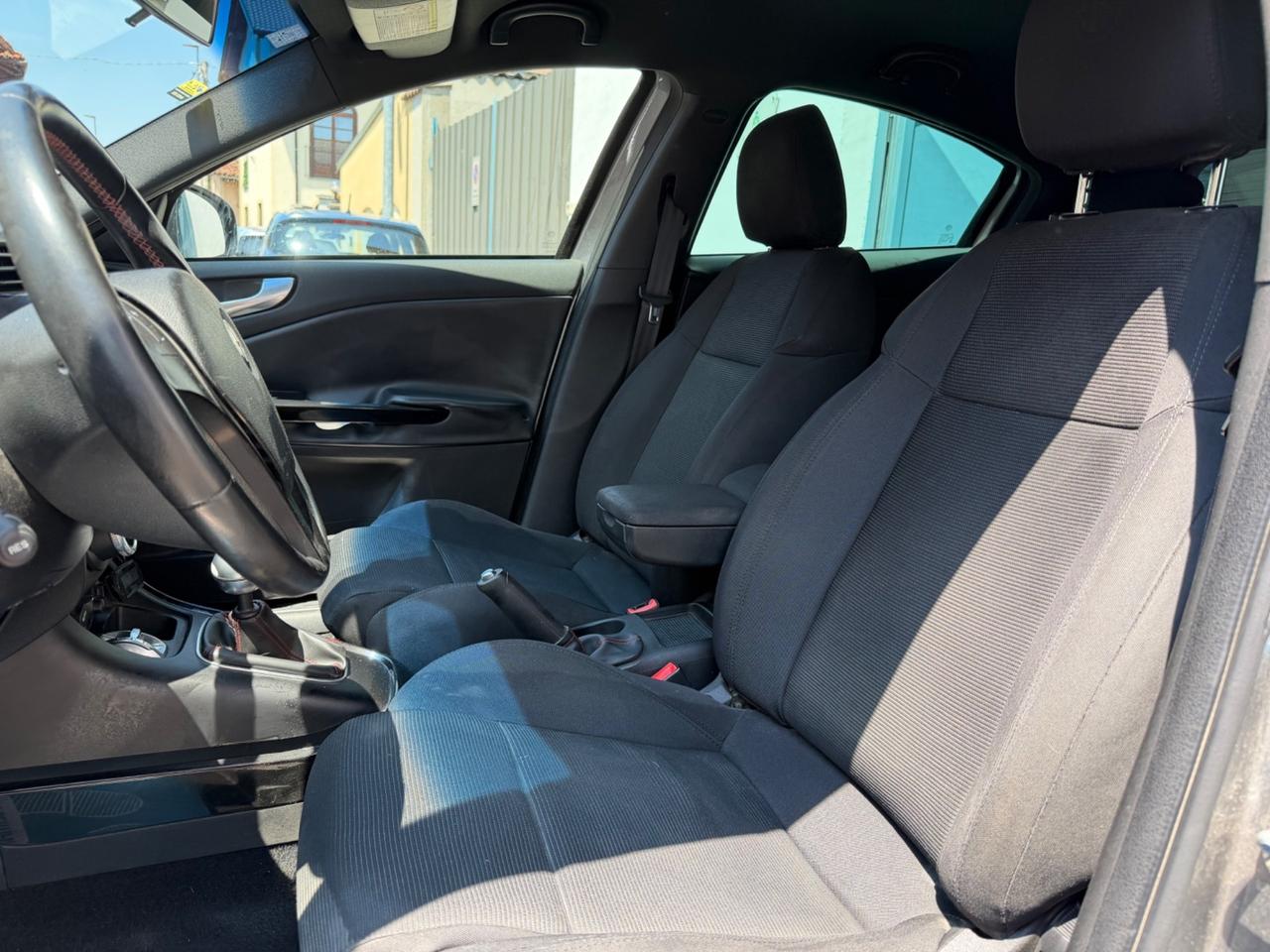 Alfa Romeo Giulietta 2.0 JTDm-2 140 CV Distinctive
