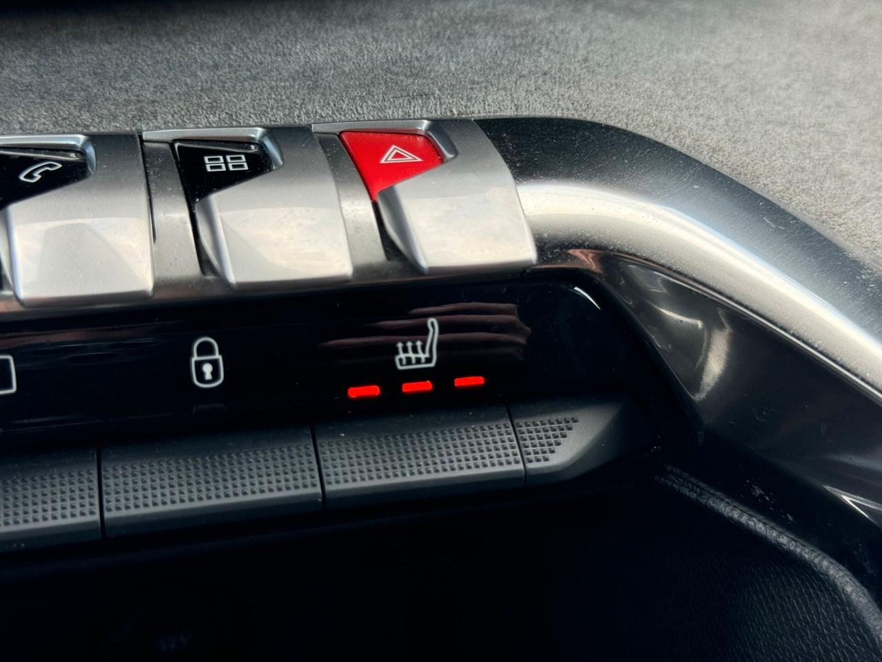 Peugeot 3008 GT-LINE CAMBIO AUTOMATICO