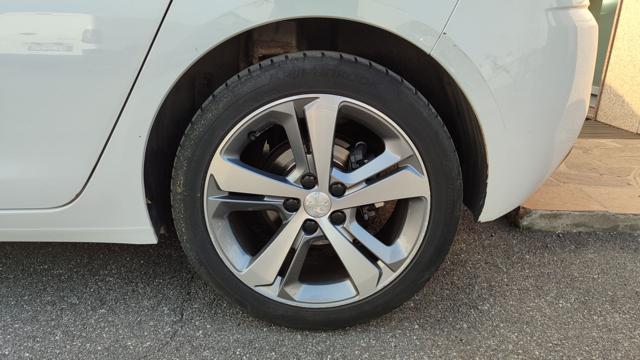 PEUGEOT 308 Hdi 120cv EAT6 ALLURE NAVI-PDC-CARPLAY-ANDROID