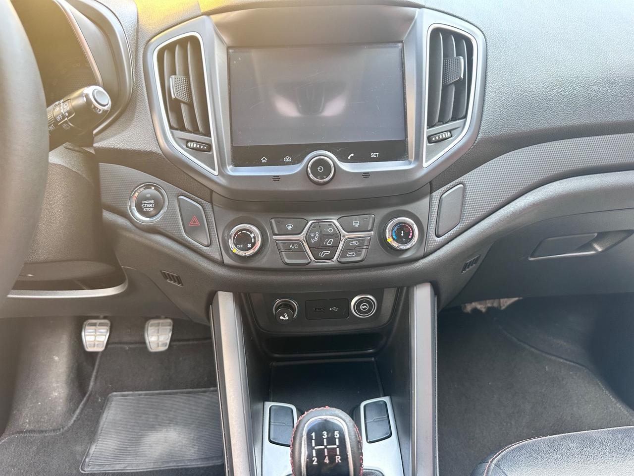 Dr DR6 Sport 1.5 Turbo Bi-Fuel GPL della casa euro 6