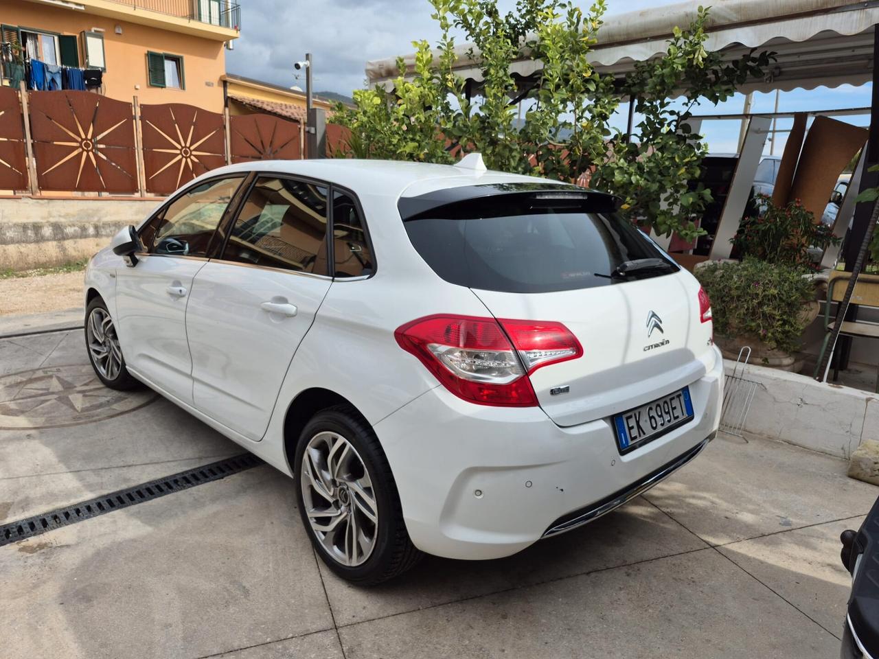 Citroen C4 1.6 e-HDi 115 ETG6 Exclusive
