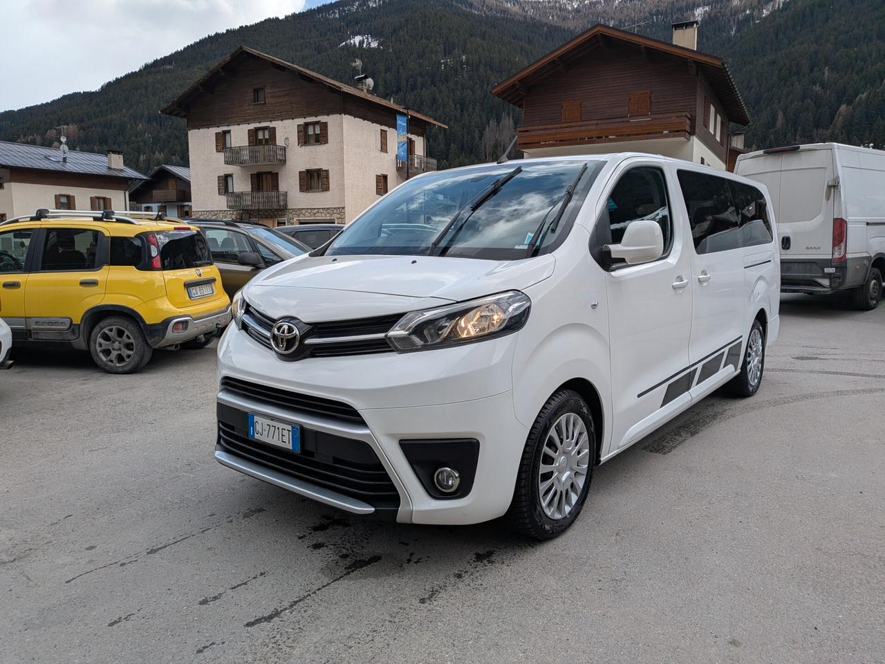 Toyota Proace Verso 2.0D 144 CV L2 D Lounge