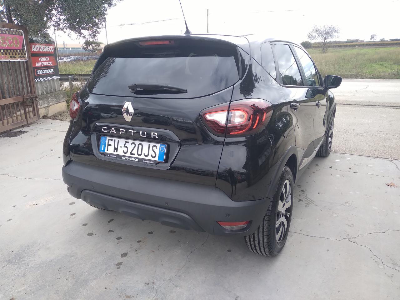 Renault Captur dCi 8V 90 CV EDC Sport Edition