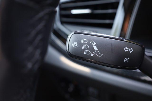 VOLKSWAGEN Taigo 1.0 TSI 95CV Life NEOPATENTATI Navi ACC Radar LED