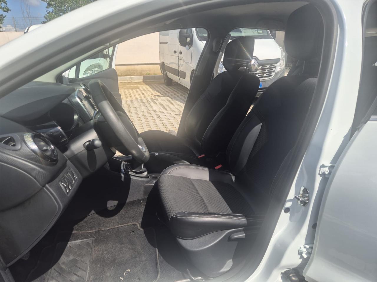 Renault Clio dCi 8V 90 CV 5 porte Moschino Zen
