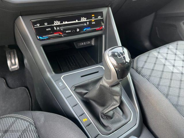 VOLKSWAGEN Taigo 1.0 TSI 115 CV R-Line Prezzo Reale!