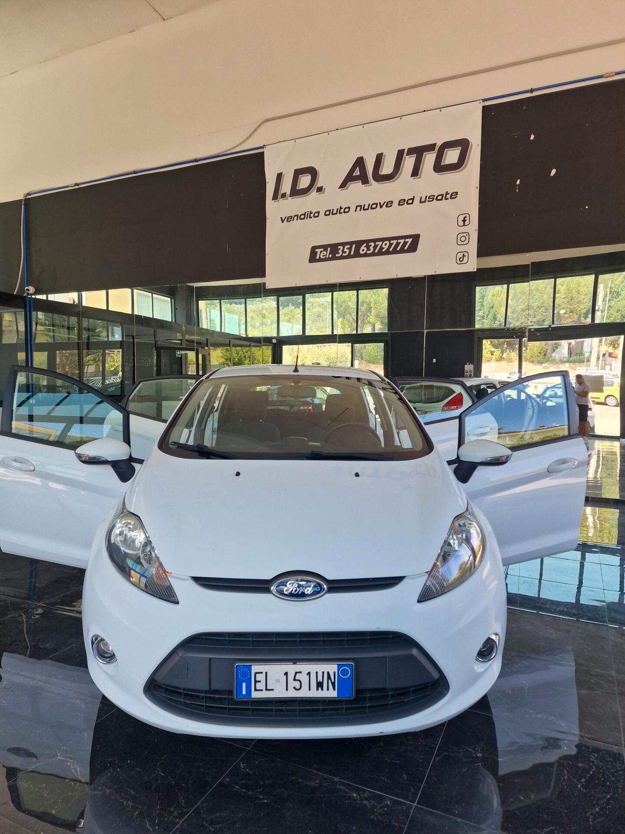 Ford Fiesta 1.4 5 porte Bz.- GPL Titanium