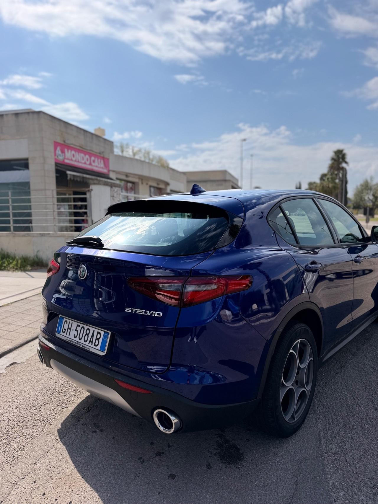 Alfa Romeo Stelvio 2.2 Turbodiesel 190 CV AT8 RWD Business
