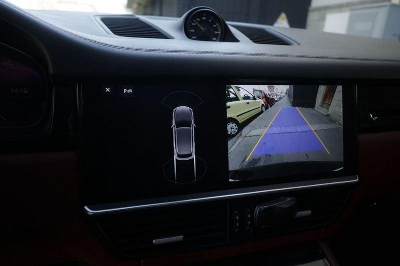 Porsche Cayenne Porsche Cayenne 3.0 V6 E-Hybrid TETTO PANORAMICO Unicoproprietario