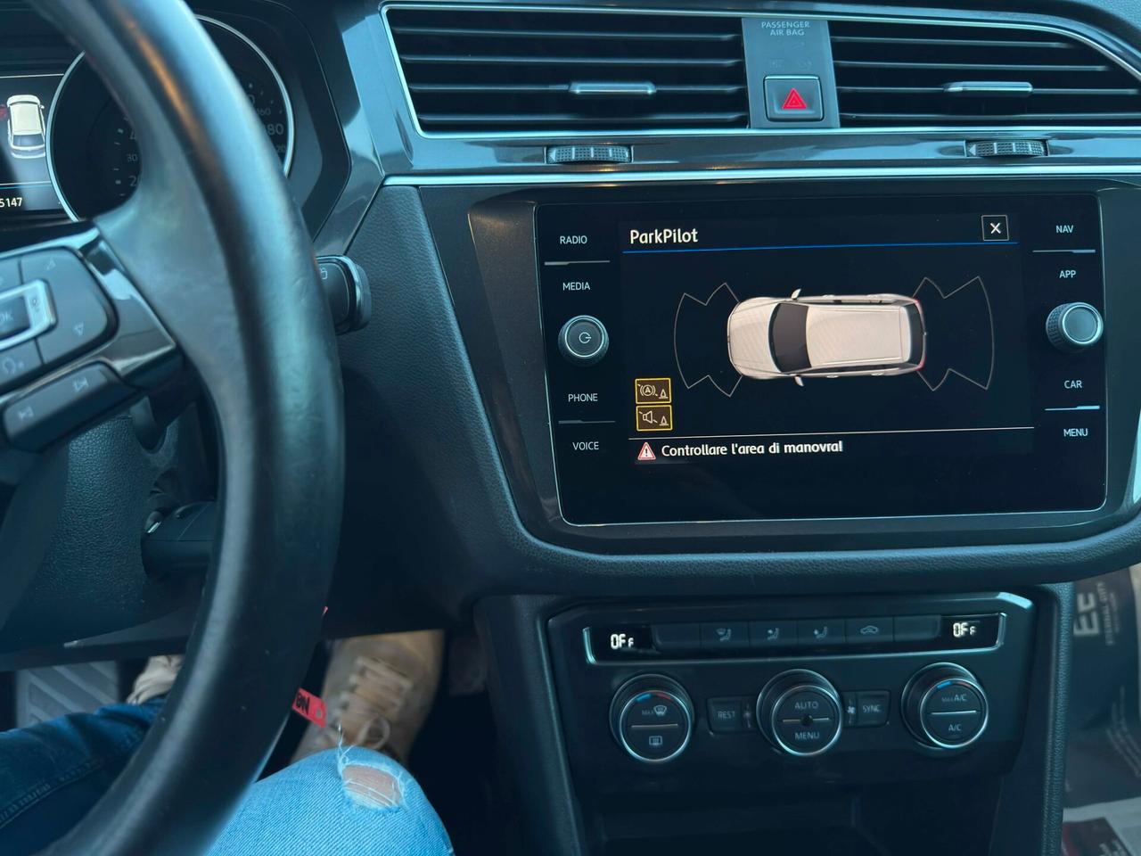 Volkswagen Tiguan 2.0 TDI SCR 4MOTION Business BlueMotion Technology