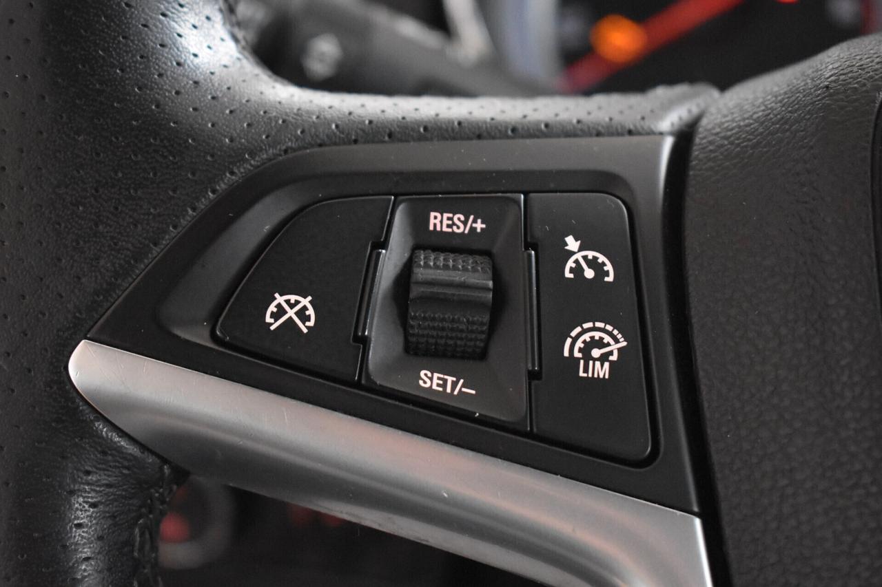 Opel Astra GTC 2.0 Cdti Cosmo S